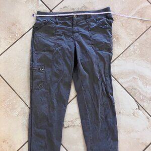 Sonoma Stretchy Waist Capri Pants